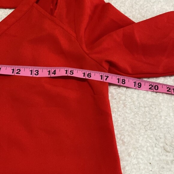 Skies are Blue Long Sleeve Satin Shirt Womens XS Open Back Romantic Career - Picture 10 of 12